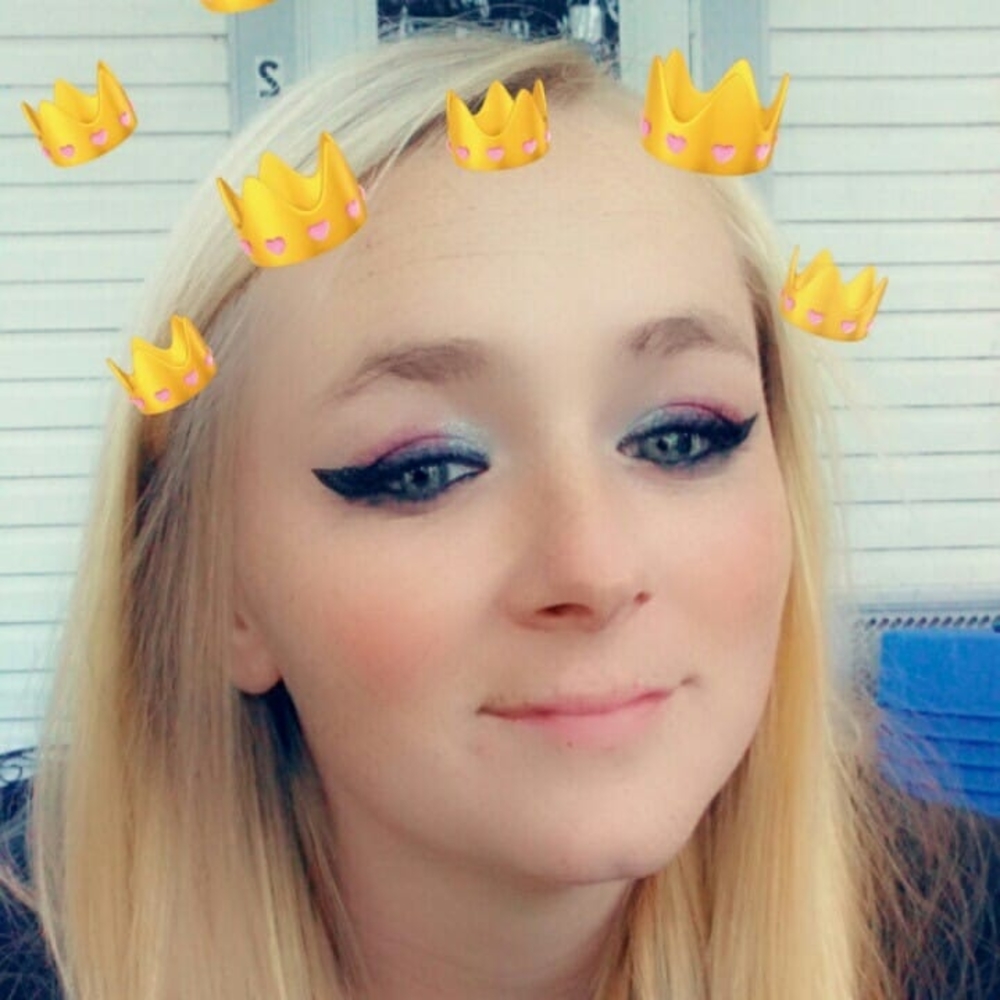 Meet your Posher, Britt